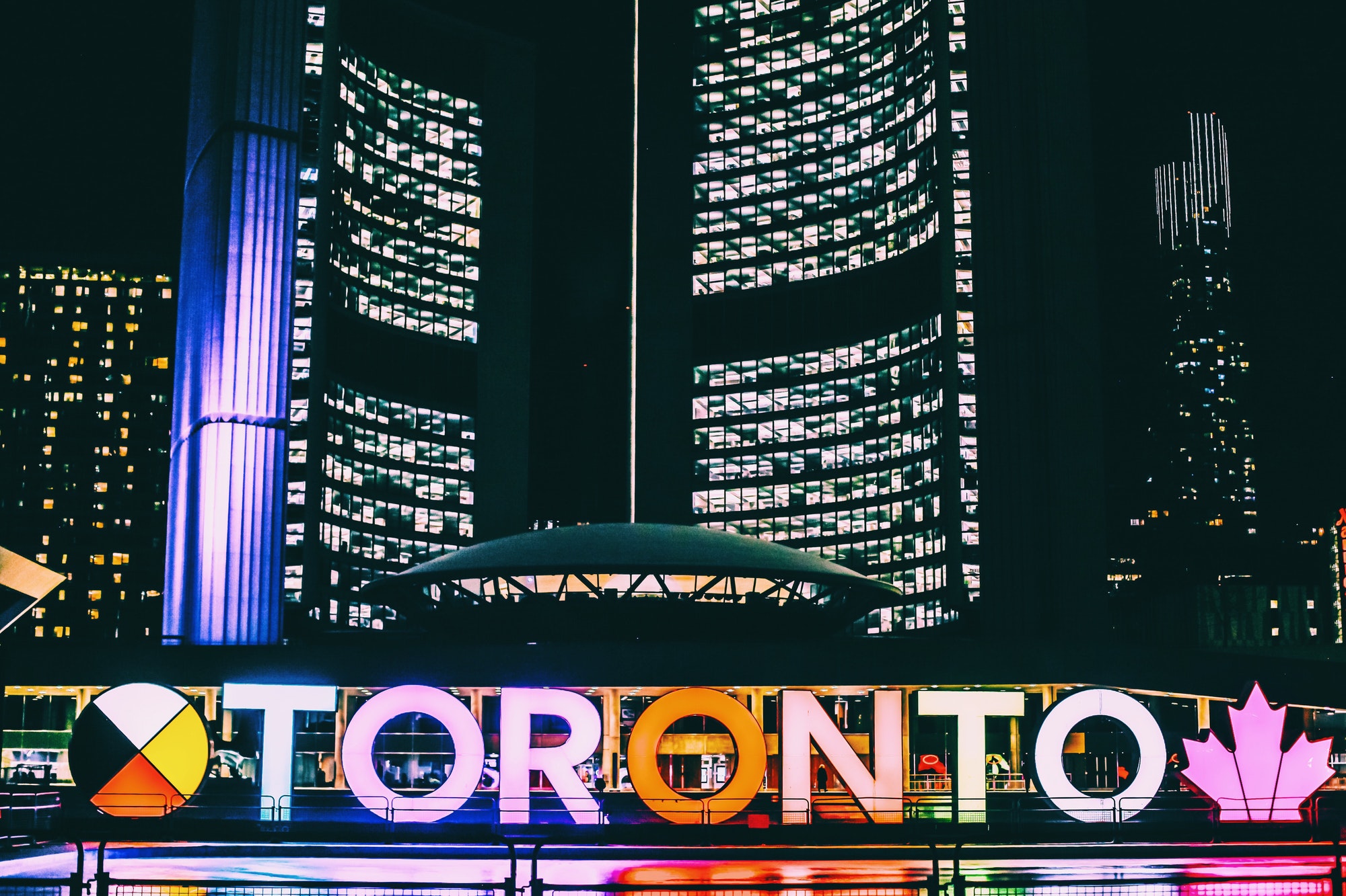 toronto sign nathan phillips square